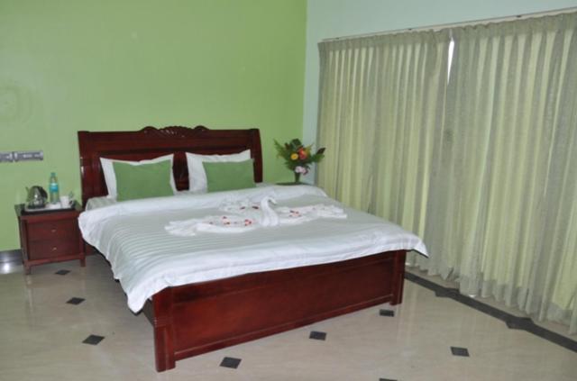 Hotel Golden Nest Yercaud Exterior foto